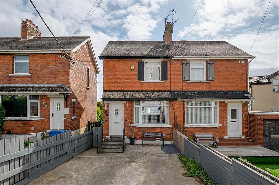 4 Summerhill Park