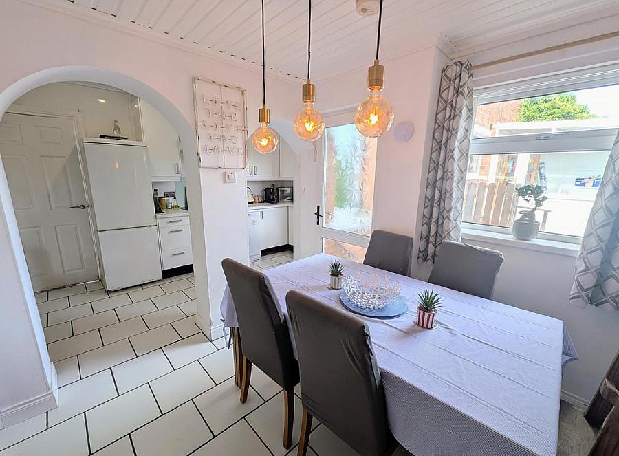 4 Summerhill Park