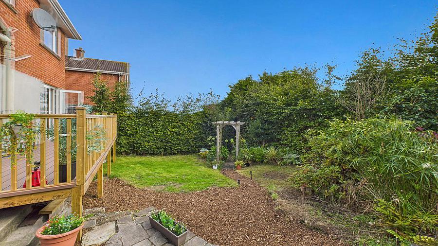 91 Thornleigh Gardens