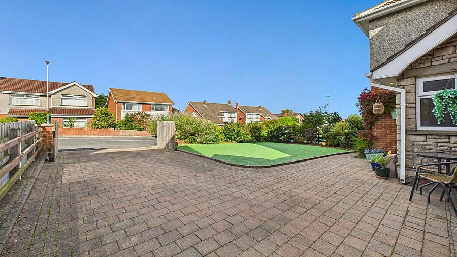 91 Thornleigh Gardens