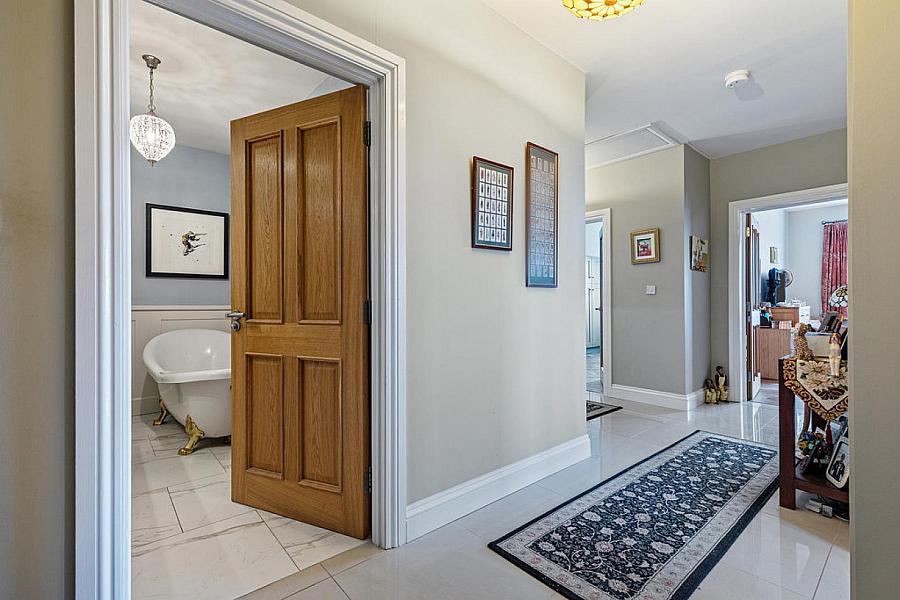 Apartment 15, 4 Princetown Avenue