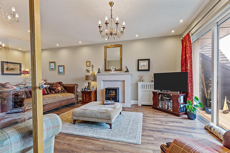 Apartment 15, 4 Princetown Avenue