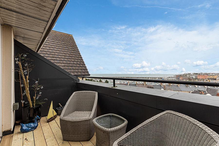 Apartment 15, 4 Princetown Avenue