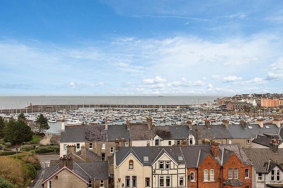 Apartment 15, 4 Princetown Avenue