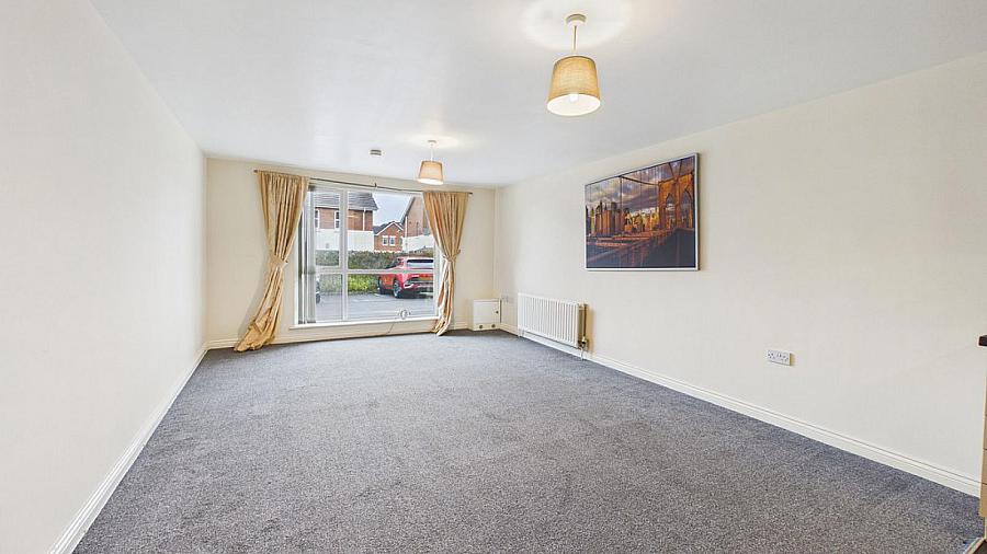 16 Upritchard Gardens