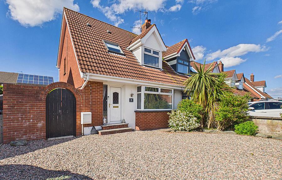 10 Brookvale Avenue