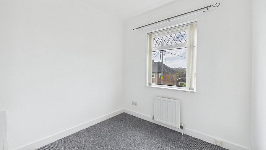 17 Grange Park
