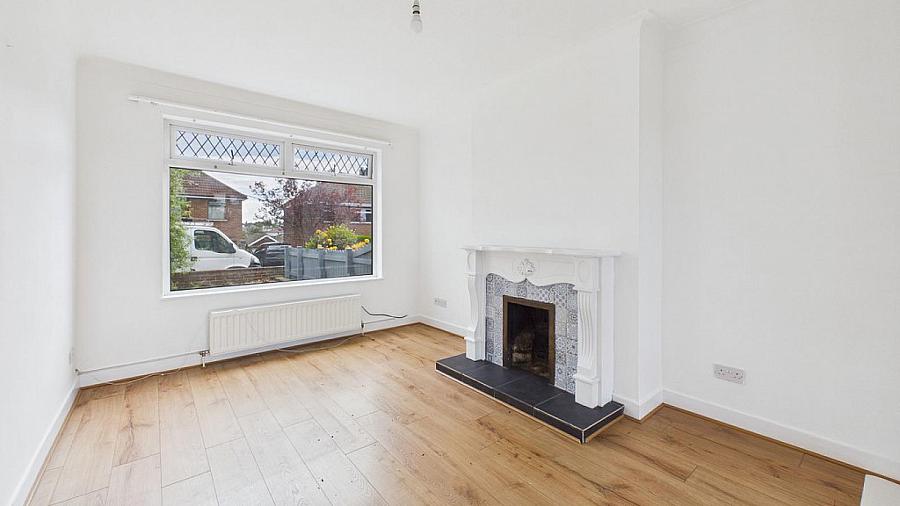 17 Grange Park