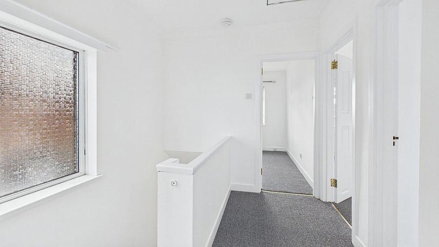 17 Grange Park