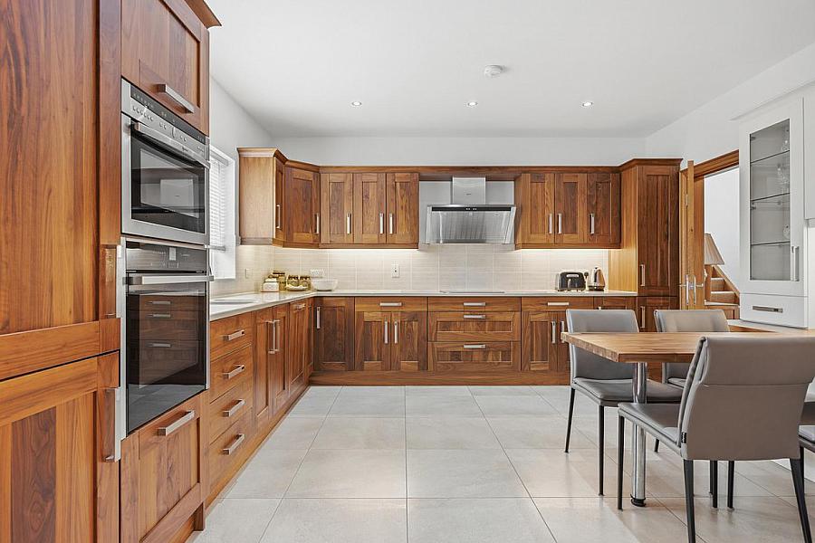 12 Ballycrochan Avenue