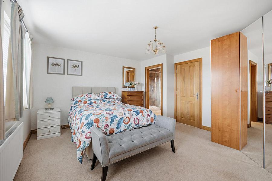 12 Ballycrochan Avenue