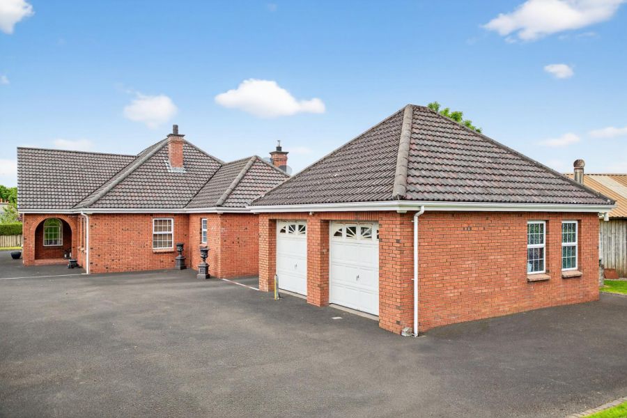 12 Ballyleagry Road