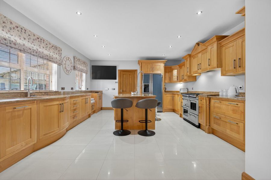 12 Ballyleagry Road