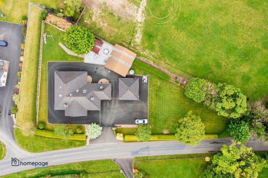 12 Ballyleagry Road