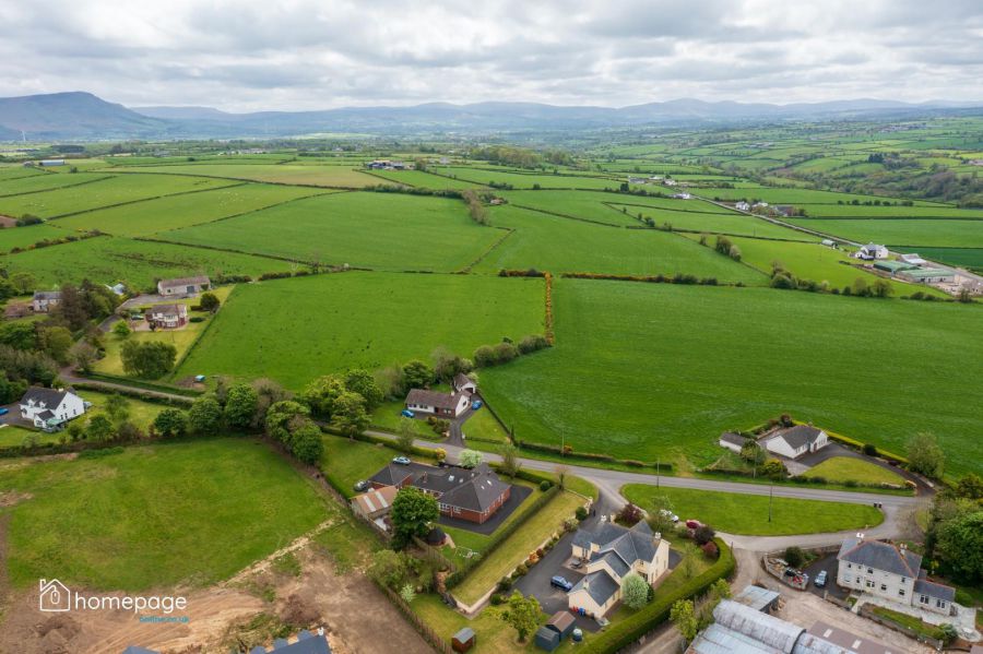 12 Ballyleagry Road