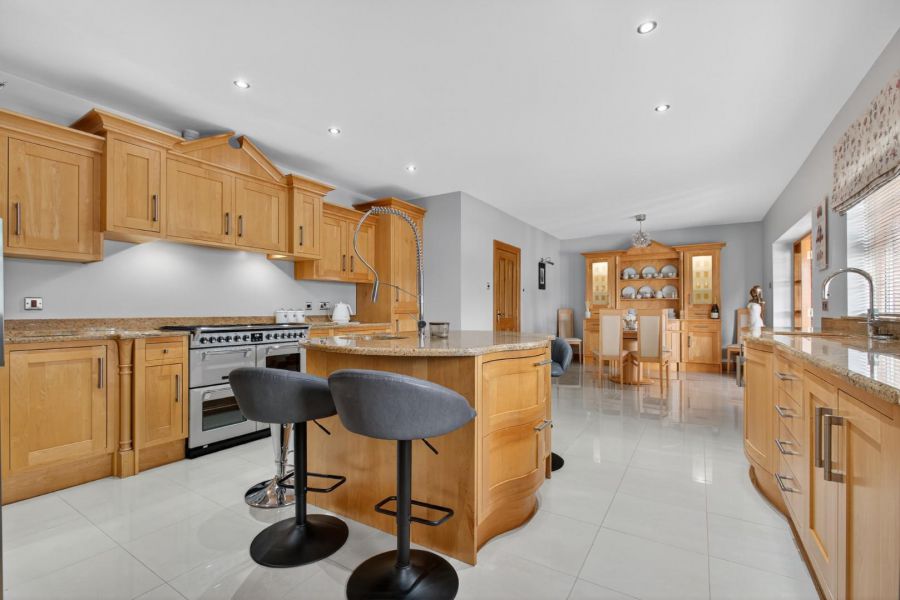 12 Ballyleagry Road