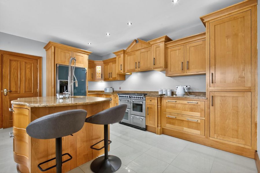 12 Ballyleagry Road