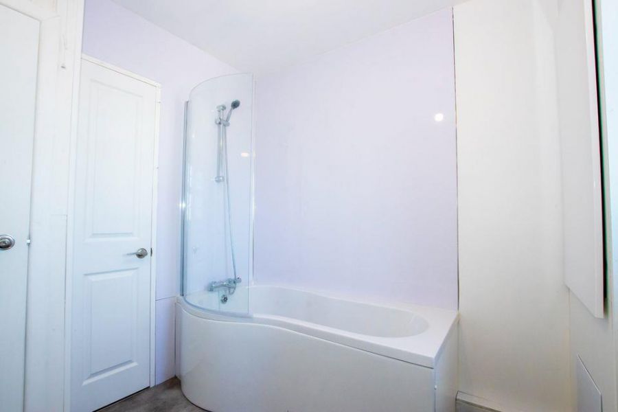 Apt 4D Millthorne Mews