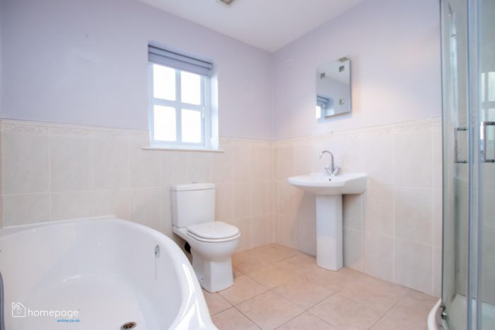 4 Boucher Close 4 Boucher Close