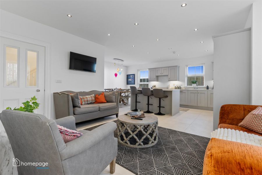 1 Clooney Mews