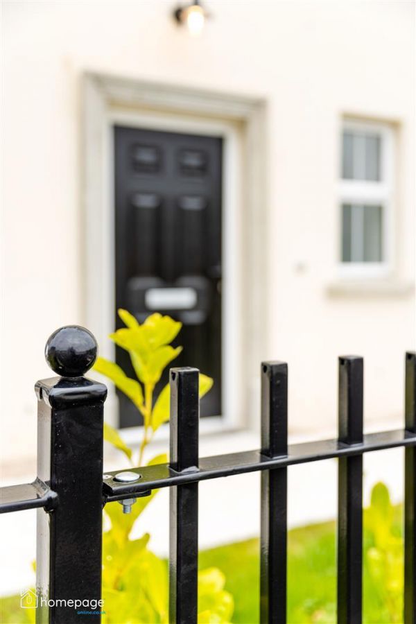 1 Clooney Mews