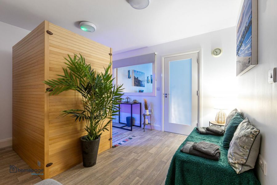 Unit 1 10 Causeway Street
