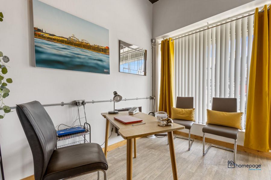 Unit 1 10 Causeway Street