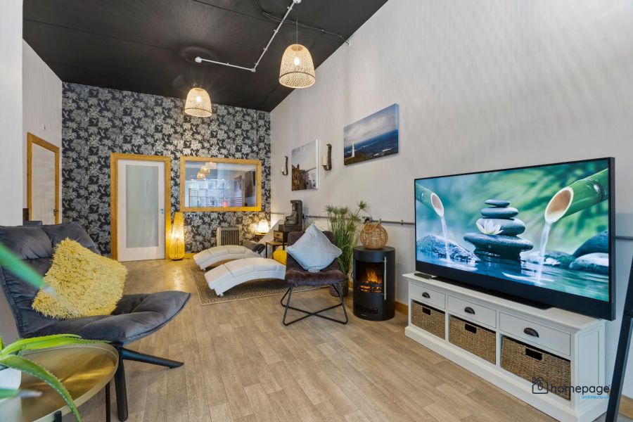 Unit 1 10 Causeway Street