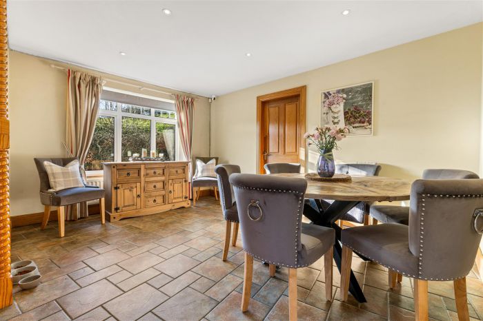 42 Lower Ballyartan Road