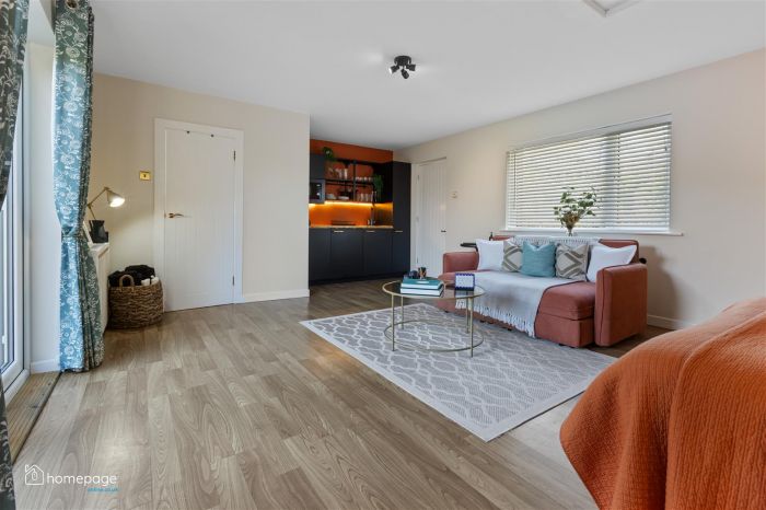 42 Lower Ballyartan Road