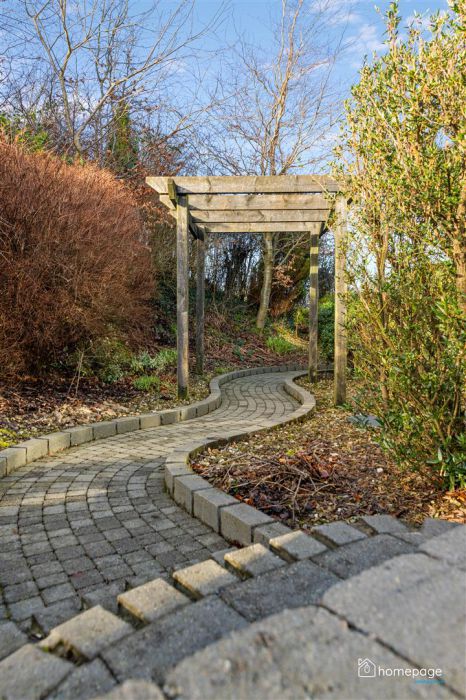 42 Lower Ballyartan Road