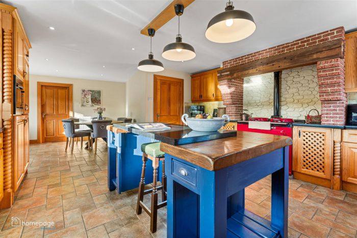 42 Lower Ballyartan Road