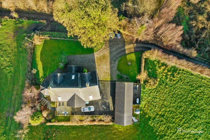 42 Lower Ballyartan Road