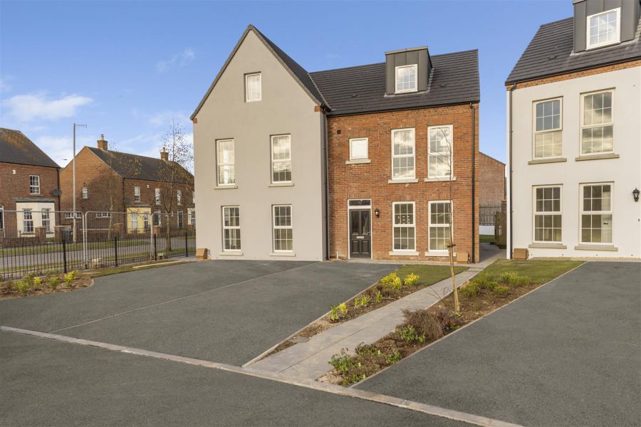 The Cricklewood Blackrock Crescent, Mallusk