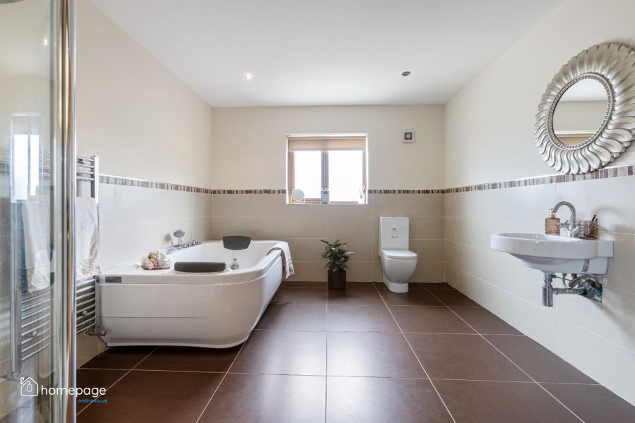 24 Briar Hill