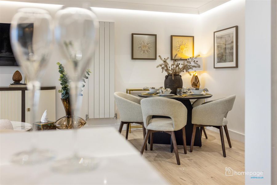 Apartment 5 , 6 Kerr Street