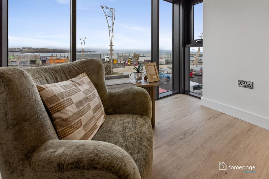 Apartment 5 , 6 Kerr Street