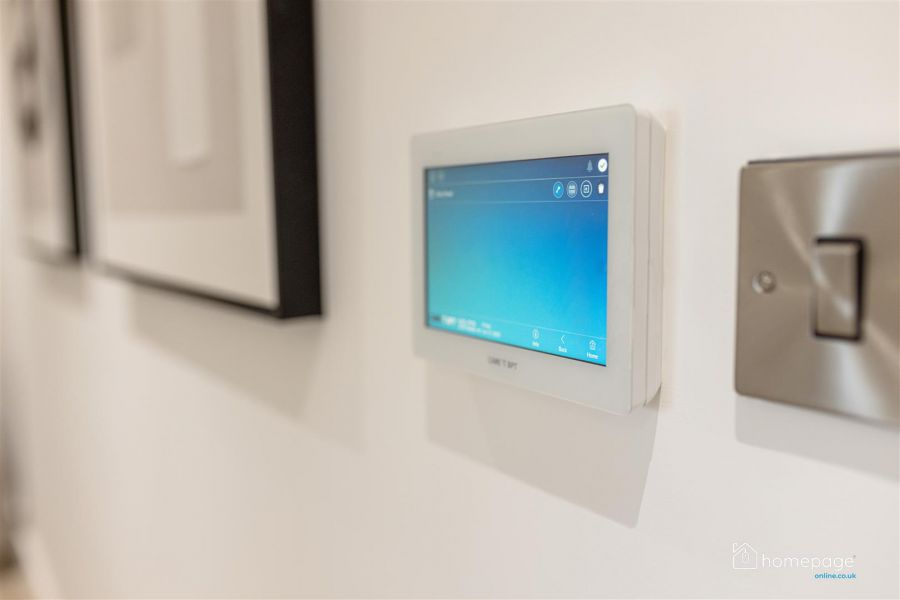 Apartment 5 , 6 Kerr Street