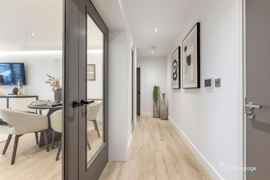 Apartment 5 , 6 Kerr Street