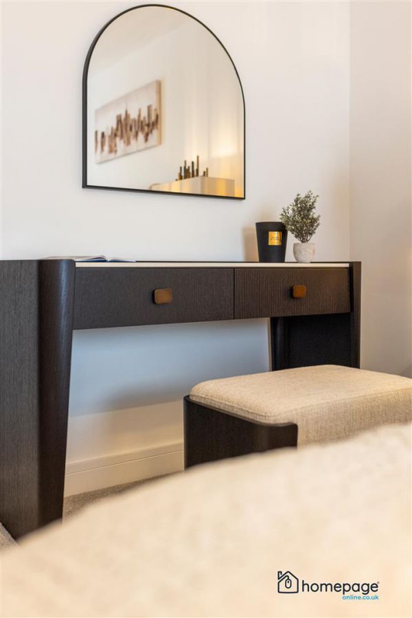 Apartment 5 , 6 Kerr Street