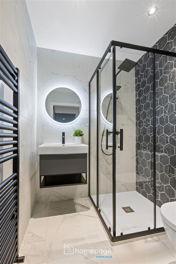 Apartment 5 , 6 Kerr Street