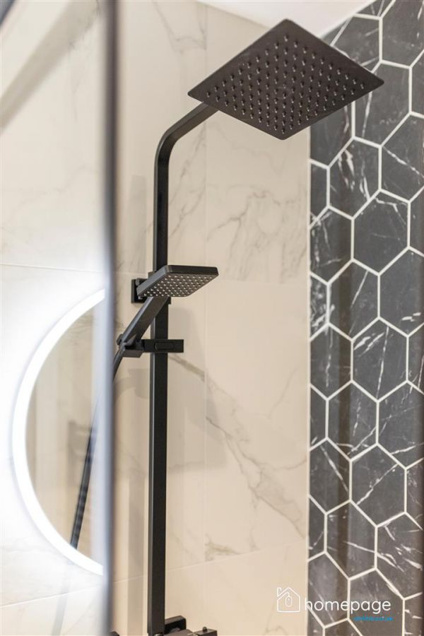 Apartment 5 , 6 Kerr Street