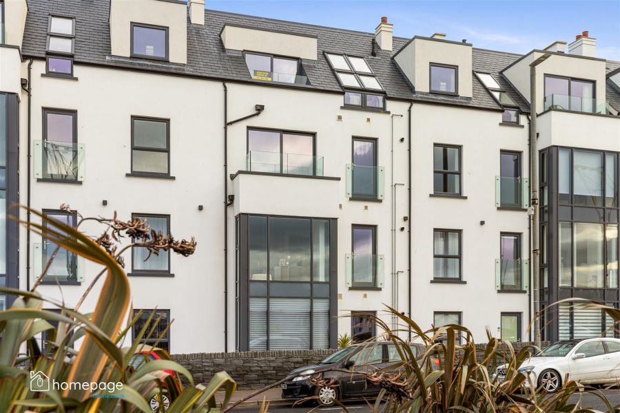 Apartment 5 , 6 Kerr Street