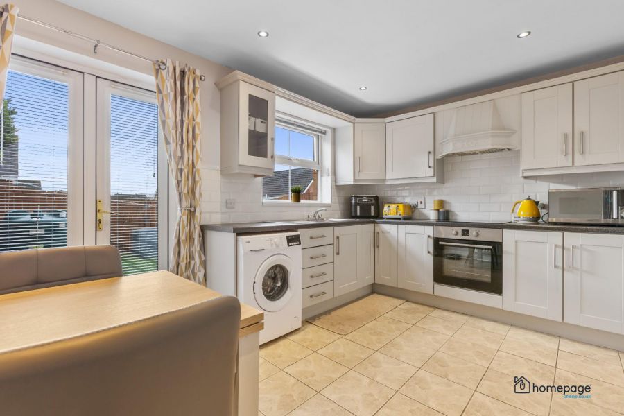 16 Summer Meadow Mews