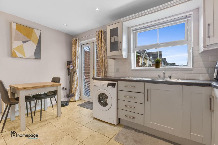 16 Summer Meadow Mews