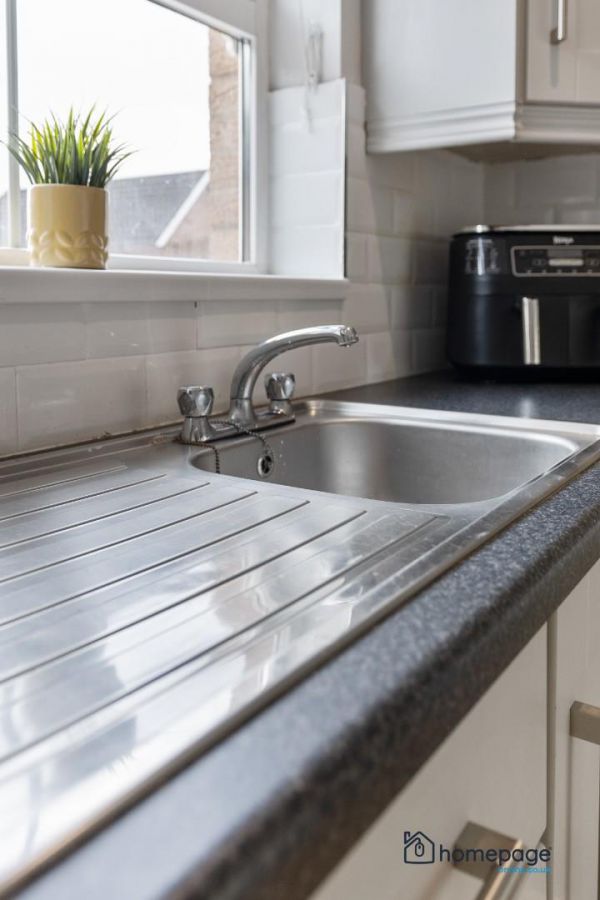 16 Summer Meadow Mews