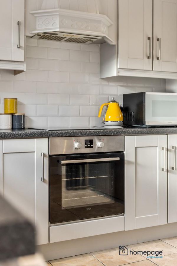 16 Summer Meadow Mews