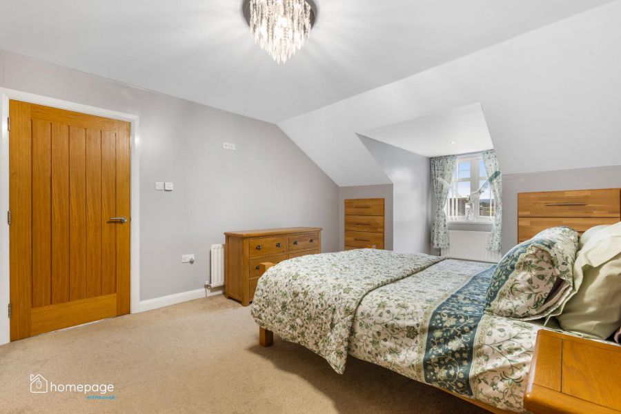 38 Rose Park