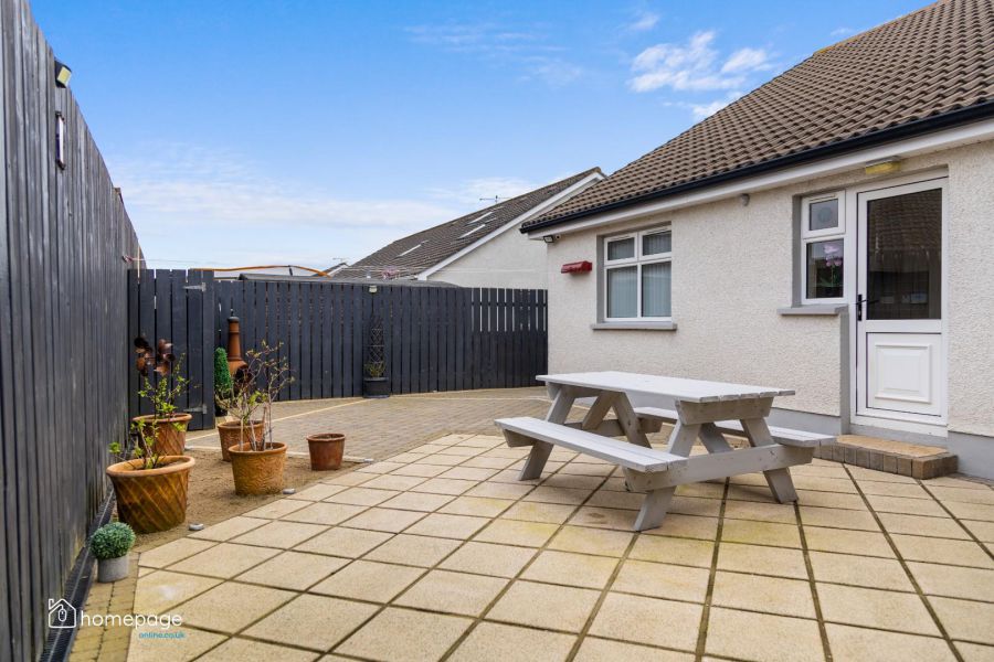 38 Rose Park