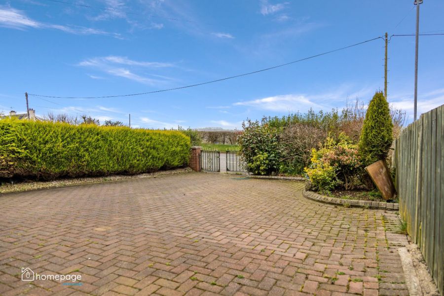 18 Knockard Park